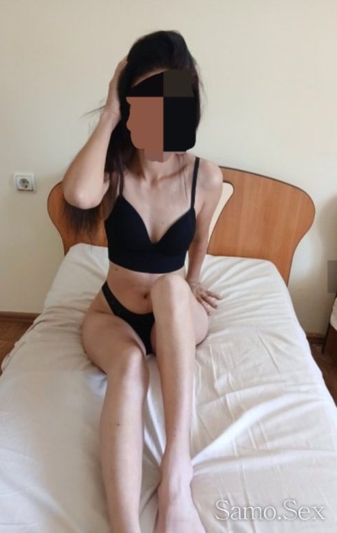 Секси 20 годишна сладурана -  снимка 2