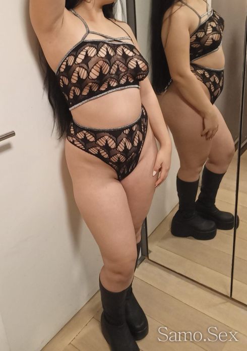 Nova pri vas elate da se po zabavliqvame👅⚜️💋 -  снимка 4