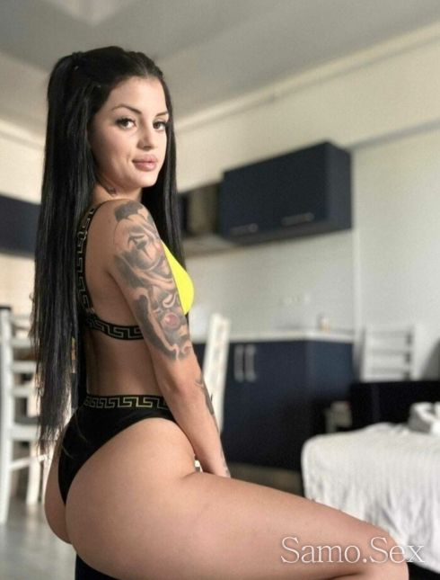 теодора ела да правим фантази 💋 -  снимка 6