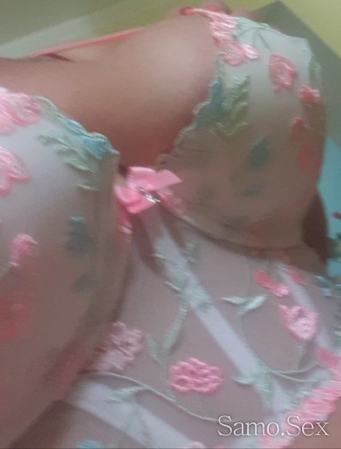 Страст 🔥 -  снимка 16