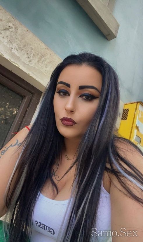 ЦЕНАТА е моя, а УДОВОЛСТВИЕТО твое. 💋🫦 -  снимка 1