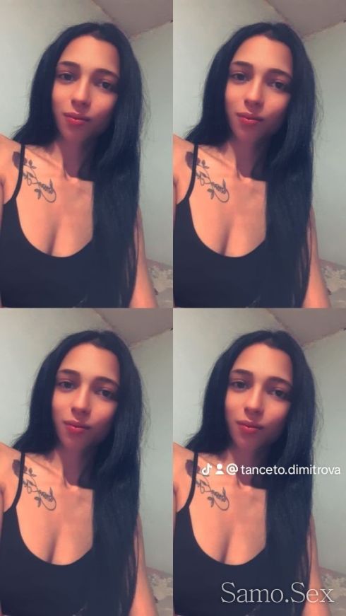 Малка сладка палавница 😍😛 -  снимка 1