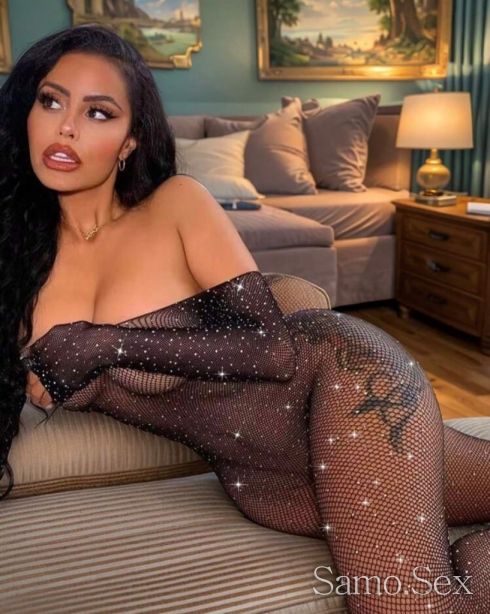 🫦 -  снимка 1