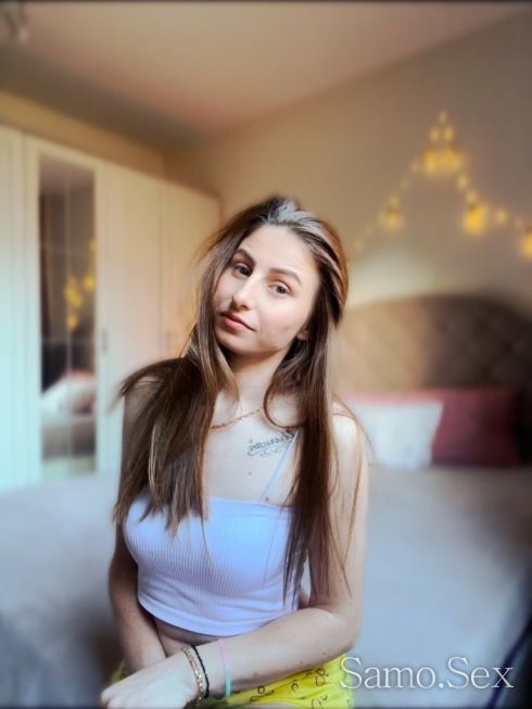New Girl ❤️ -  снимка 1