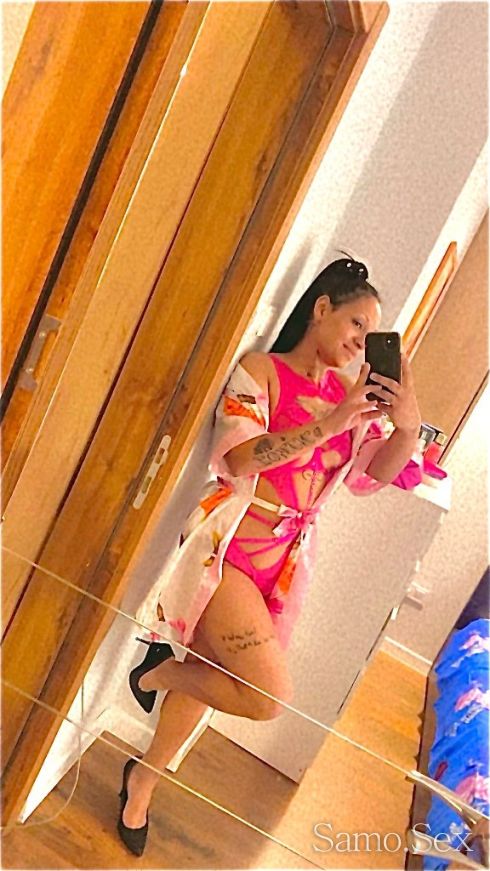 💋🐈‍⬛ на 100%реална🫶🏼🧸😋😘 -  снимка 1