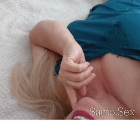 Чаровна Блондинка -  снимка 11