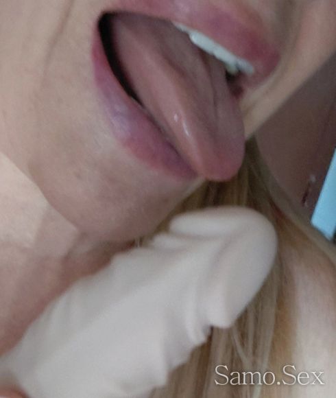 Чаровна Блондинка -  снимка 12