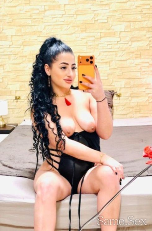 Взаимна френска целувки по устата ! 60€ -  снимка 8