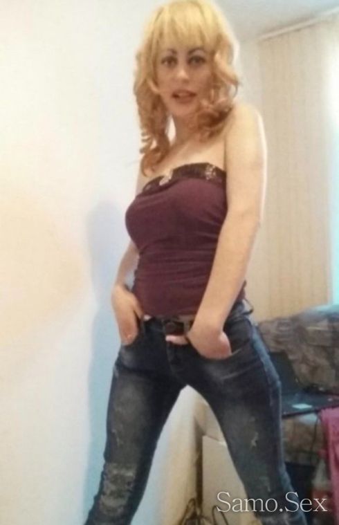🥰 АНИ ТВОЕТО СЕКСИ МИНЬОНЧЕ ТЕ ОЧАКВА ОБАДИ МИ СЕ 😋 -  снимка 4