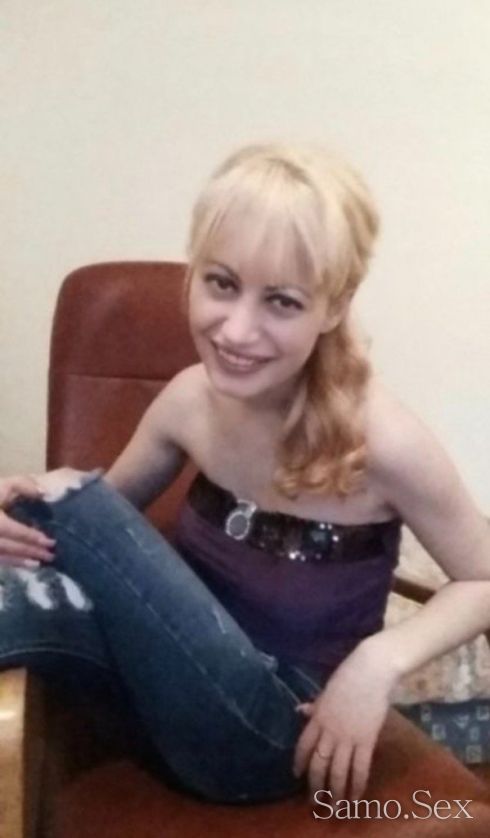 🥰 АНИ ТВОЕТО СЕКСИ МИНЬОНЧЕ ТЕ ОЧАКВА ОБАДИ МИ СЕ 😋 -  снимка 5