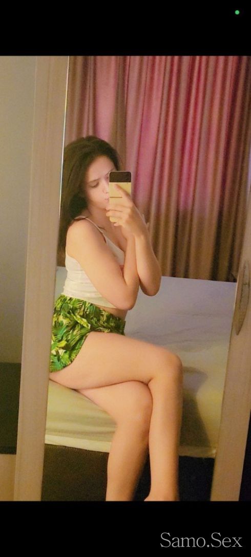 Секс без презерватив 150 евро + свършване в устата -  снимка 2