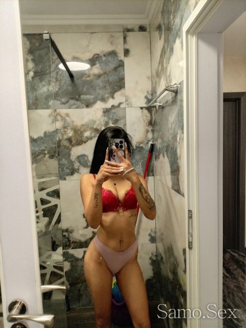 Топ Миниьонче😛 -  снимка 1
