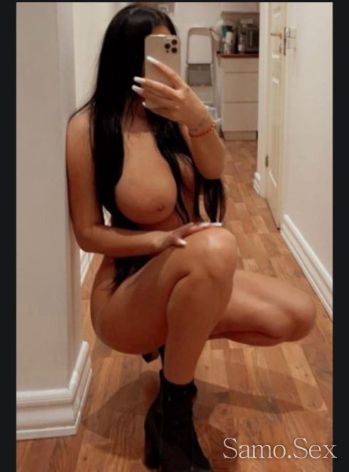 Hot girl 😈 -  снимка 2