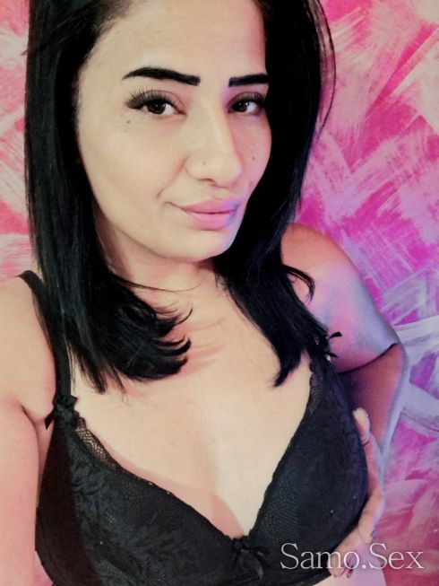 Ако ти е писнало от Фълшиви😜 😜100%😘 Реално момиче е тук😘 -  снимка 1