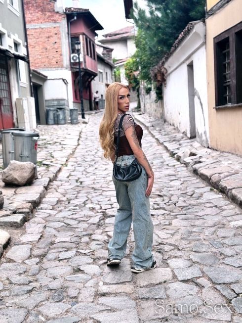 🎀Girlfend Experince-200BGN🎀 princess isabella fortuna -  снимка 1