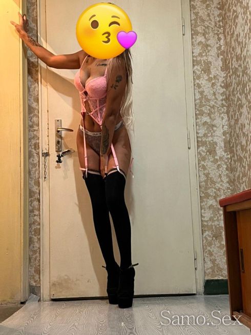 Дискретна среща, силни емоции -  снимка 5