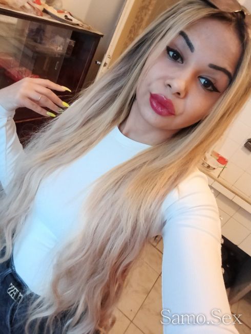 Дискретна среща, силни емоции -  снимка 7