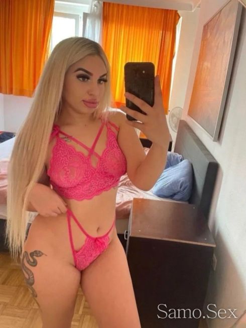 АЛЕКСАНДРА НОВА В ГРАДА -  снимка 2