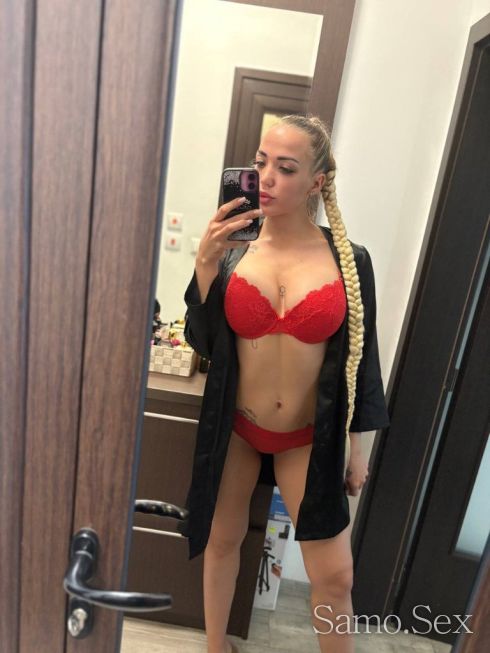 Новото бижу в града 🥵 😈 -  снимка 3