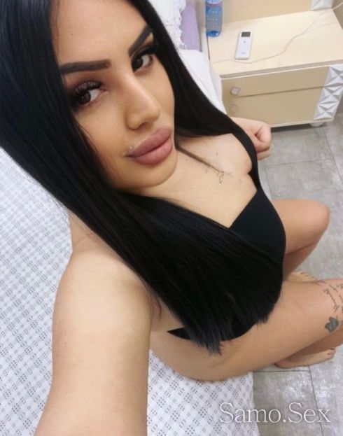 Viki - Sladka i Palava 🖤 -  снимка 4