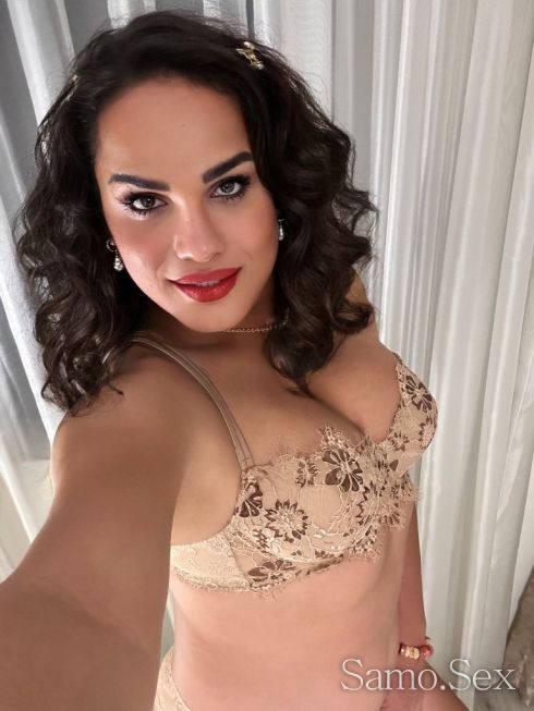 Напълно естествени гърди без силикон и сочно дупе за вас. -  снимка 11