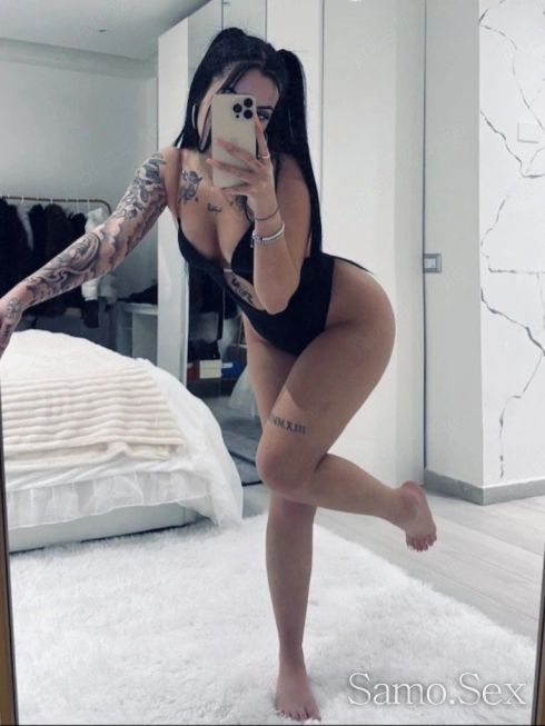 🔥Hott girl🔥 -  снимка 1