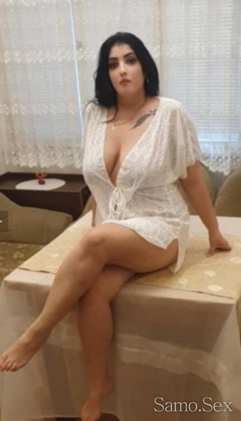 Новата блудника😛😛 -  снимка 4