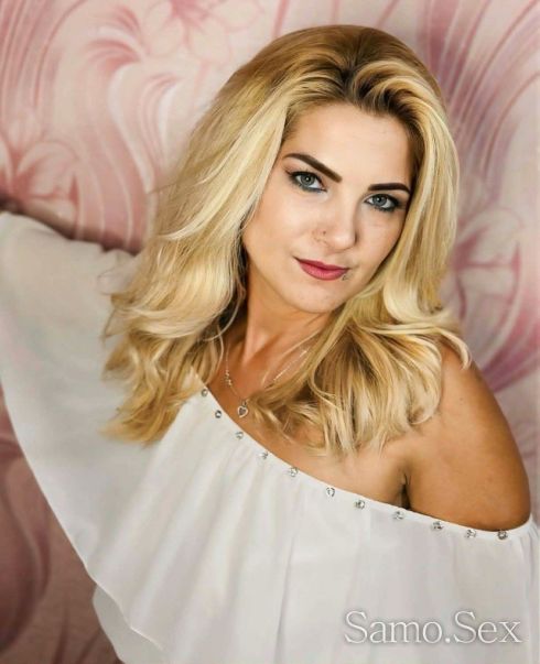 Френска без в цената и анал топ мръсница -  снимка 4