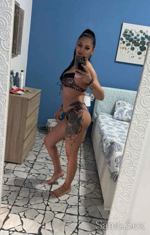 Твоето момиче WhatsApp🫵⛔💋📞 -  снимка 4