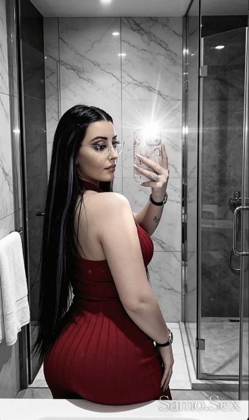 Аз и ти две във едно🍓💋 -  снимка 2