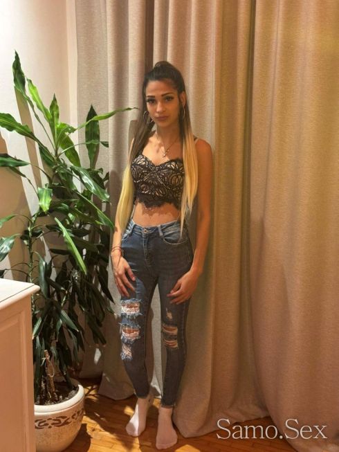 За малко в града -  снимка 4