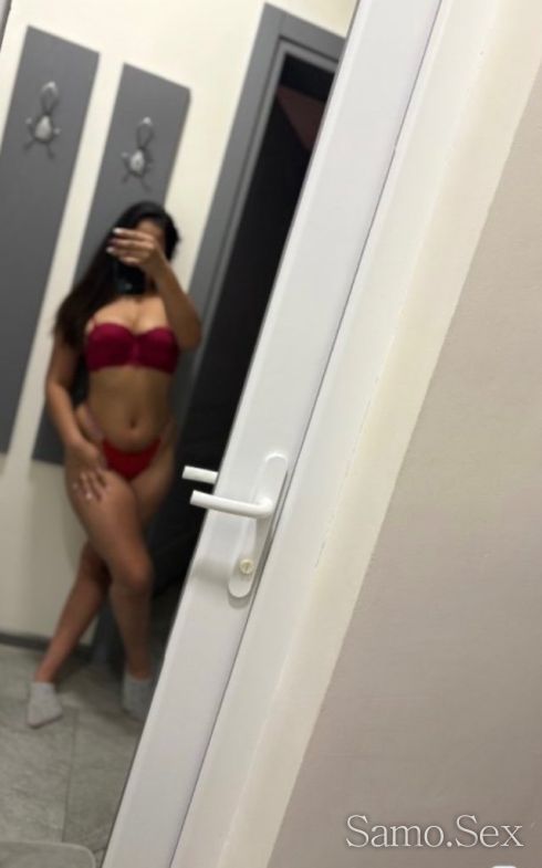 🔥naughty sex brunette🔥 -  снимка 2