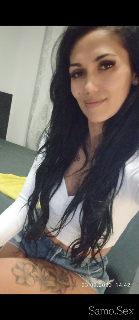 Escort girl -  снимка 1