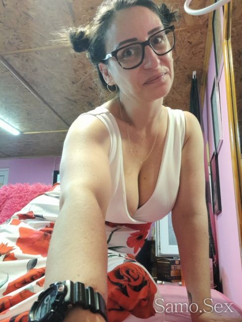 За малко в градъ -  снимка 6