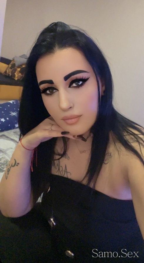 HOT GIRL😘 -  снимка 3