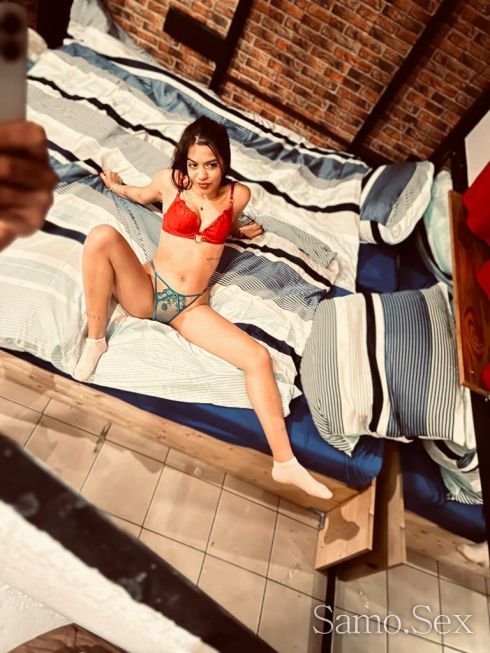 Нова Съм Във Твоя Град 😋😘 -  снимка 2