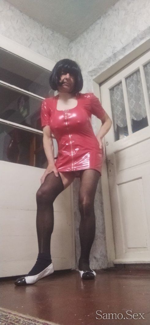 Травестит компаньонка -  снимка 8