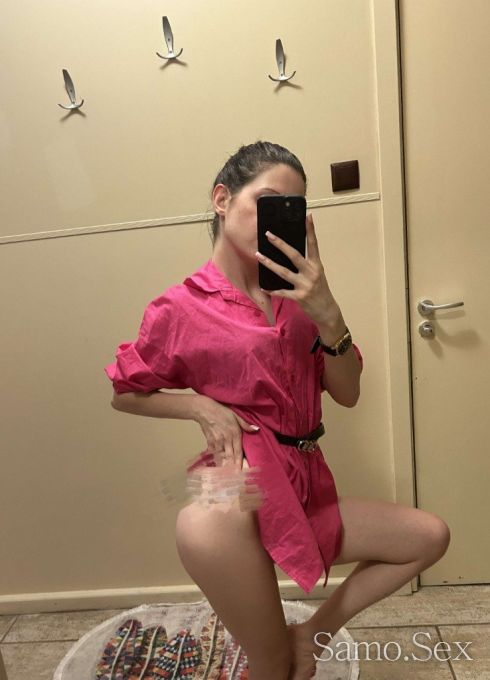 Малка палавница в града -  снимка 2