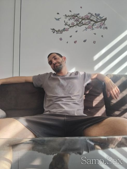 Търся палави жени да лижа предлагам 100 € на вечер -  снимка 11