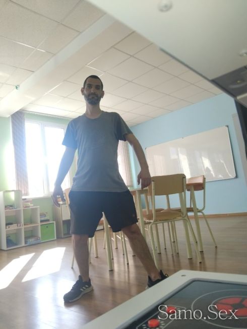 Търся палави жени да лижа предлагам 100 € на вечер -  снимка 14