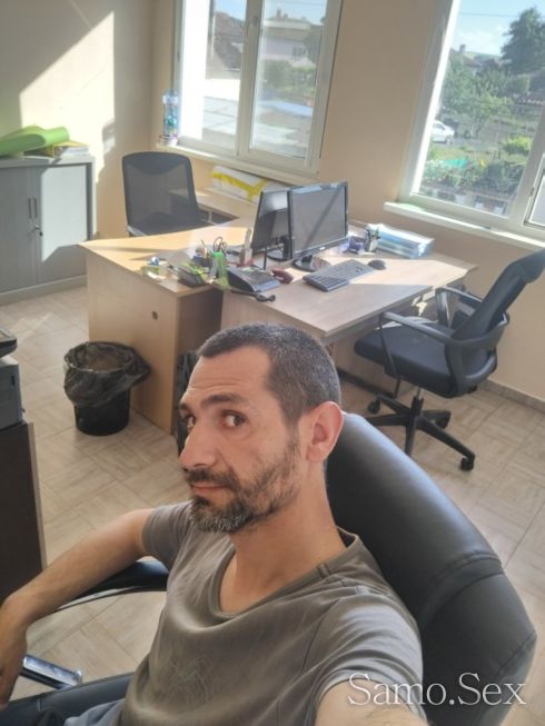 Търся палави жени да лижа предлагам 100 € на вечер -  снимка 16