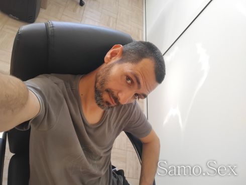 Търся палави жени да лижа предлагам 100 € на вечер -  снимка 3