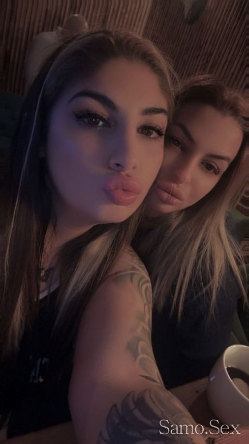 🫦sexy girls🫦 Duet🫦 -  снимка 1